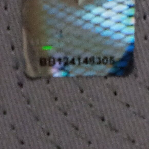 TORONTO MAPLE 🍁 LEAFS BALL CAP from FAN FAVORITE OFFICIAL NHL LICENSED PRODUCT - Picture 6 of 8